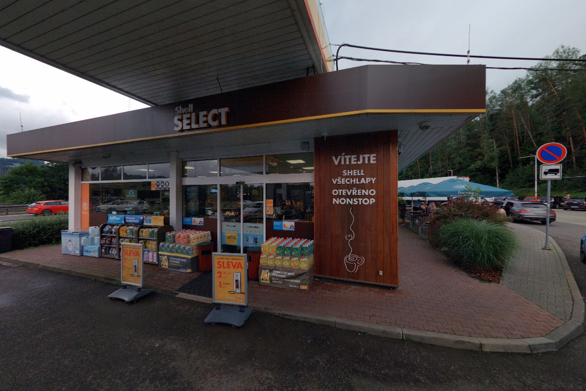 Občerstvení na čerpací stanici Shell