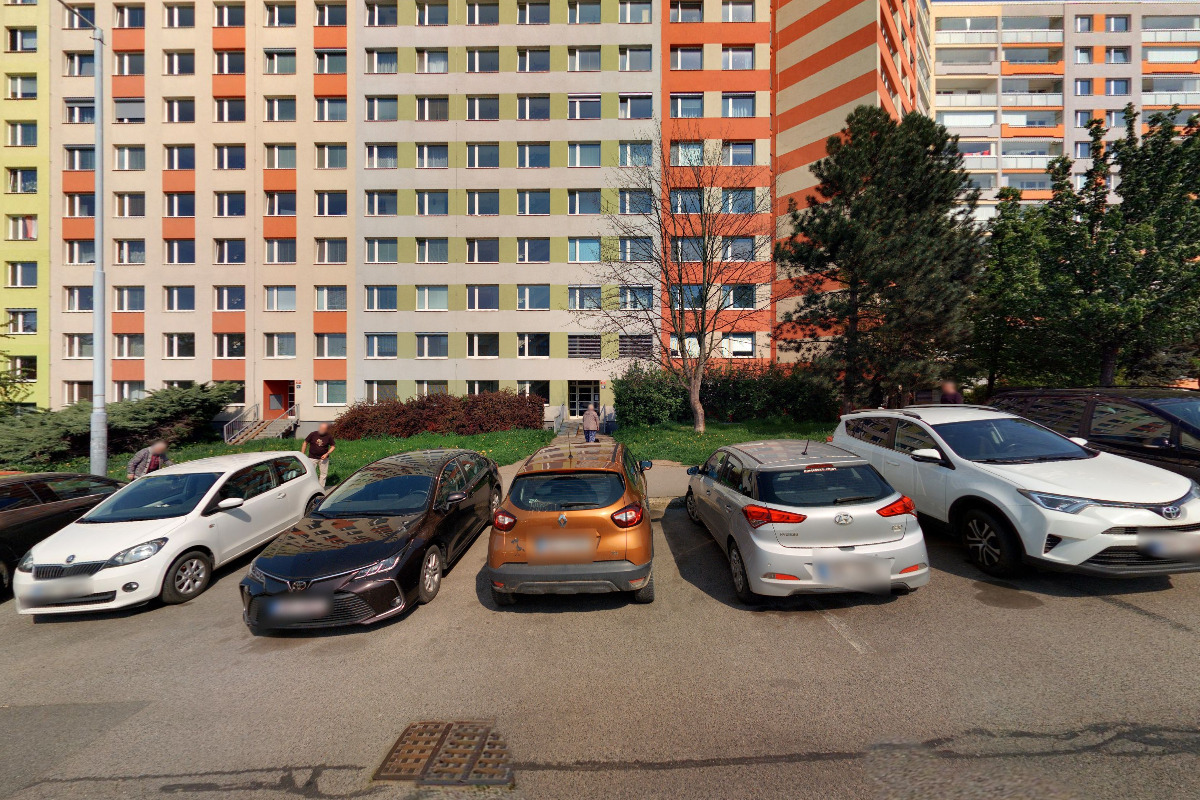 Společenství vlastníků jednotek v domě Zázvorkova 2004 - 2006