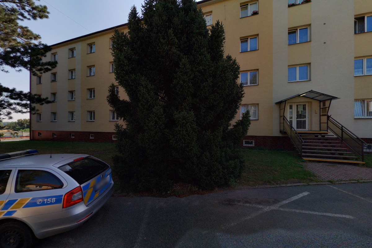 Policie ČR - Obvodní oddělení Chvaletice foto 3