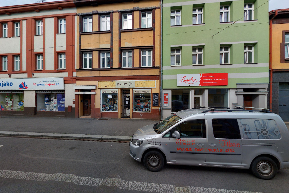 Knihy RH na Skřivánku foto 3