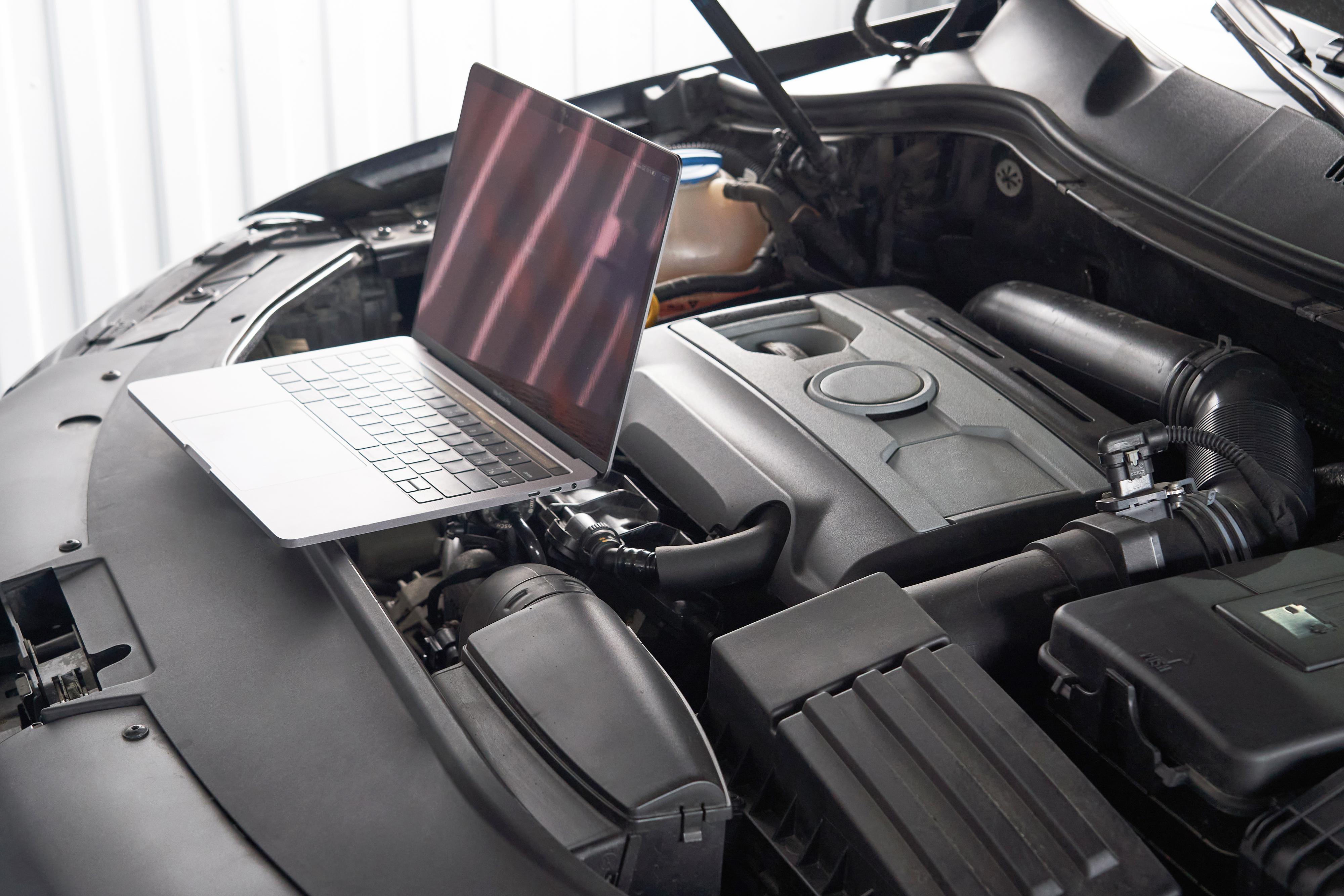 Autoelektronika Luboš Hron foto 4