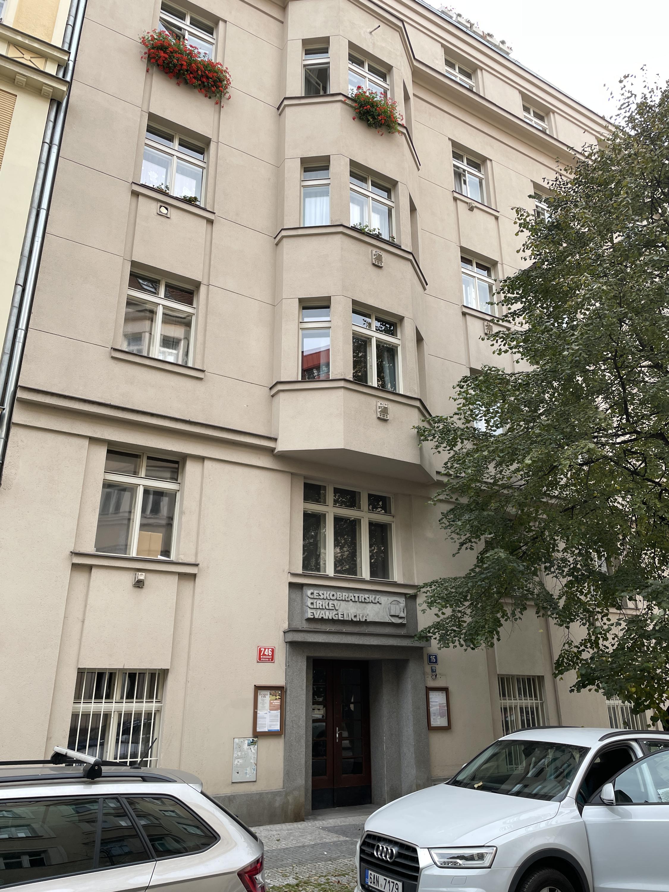 Farní sbor Českobratrské církve evangelické v Praze 6 - Dejvice foto 2