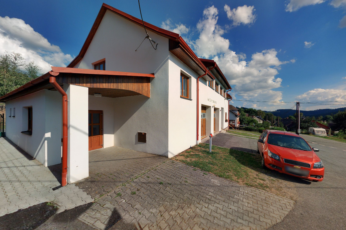 Javorek - obecní úřad foto 6