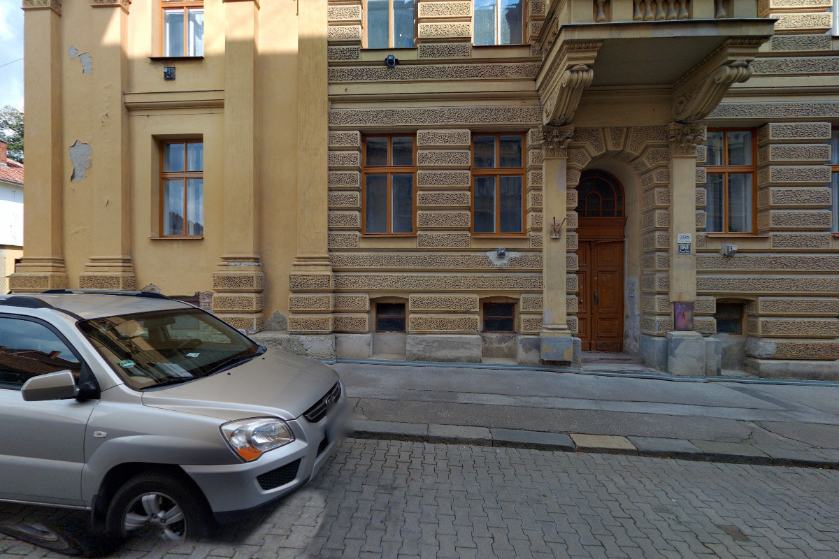 Restaurování a konzervování malířských a dekorativních technik