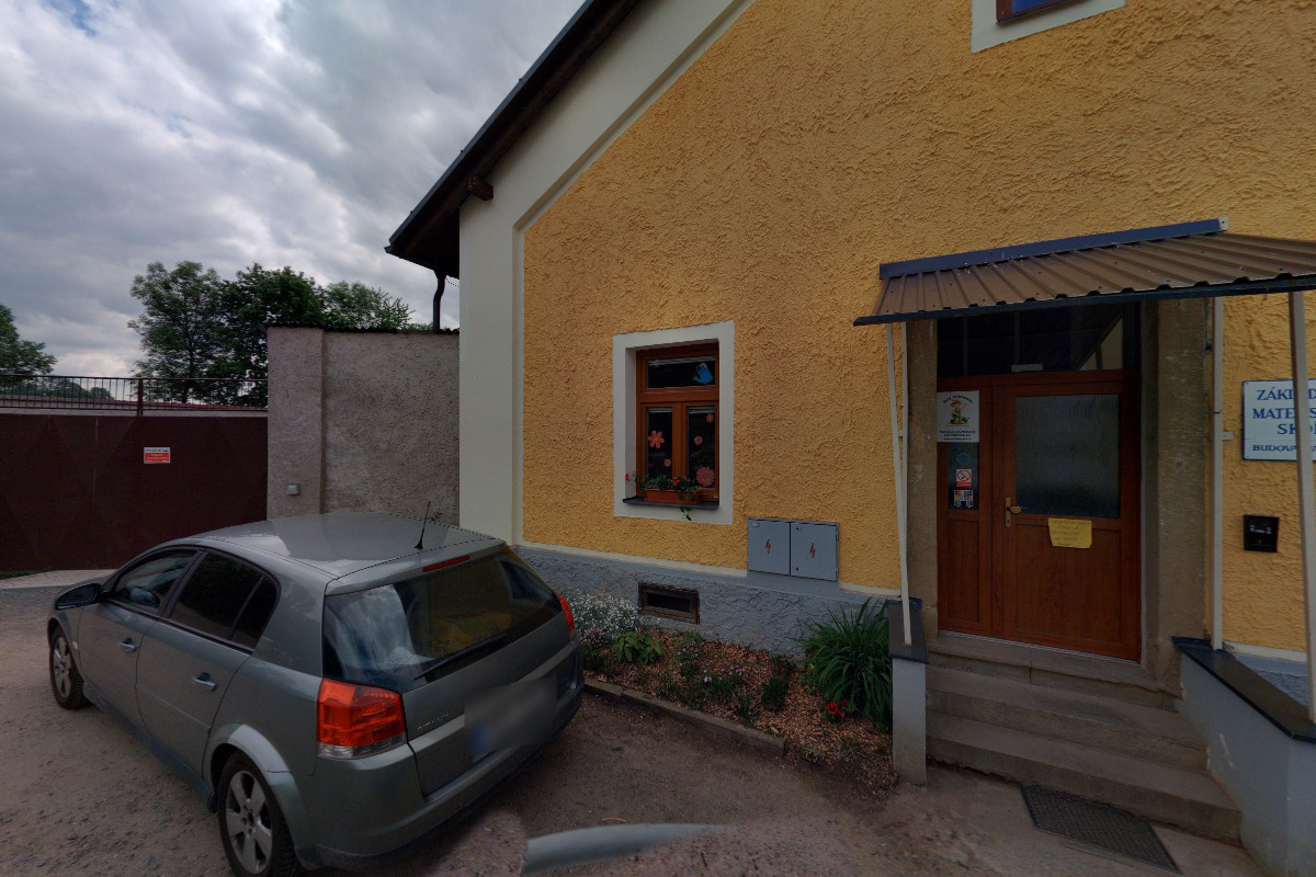 Základní škola a mateřská škola Skořenice foto 3