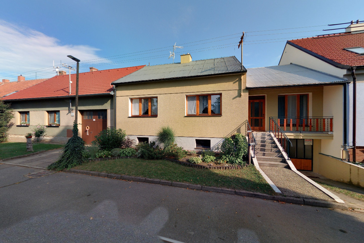 Zugar stavby a montáže foto 2