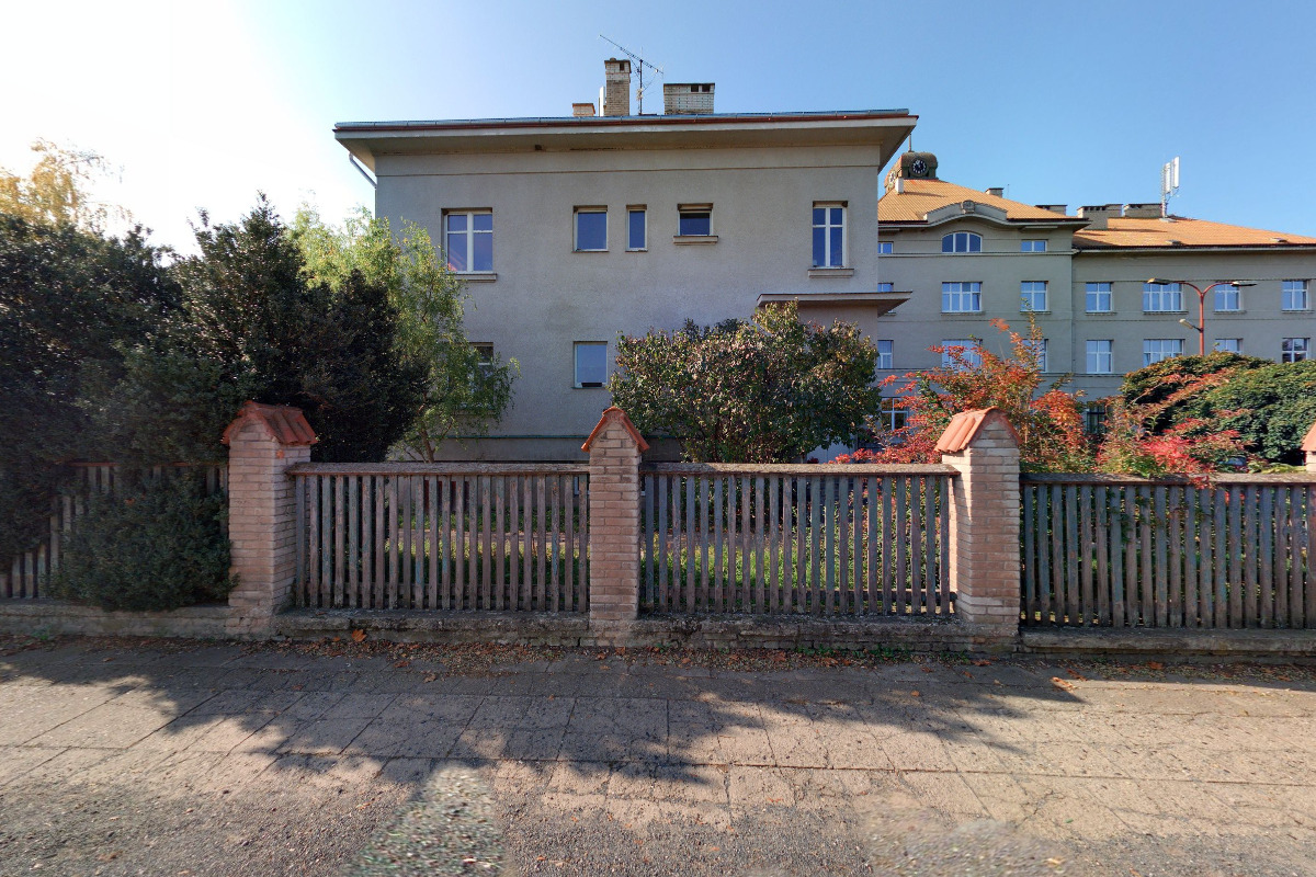 Střední škola managementu a grafiky - Liblice, Školní 145 - domov mládeže