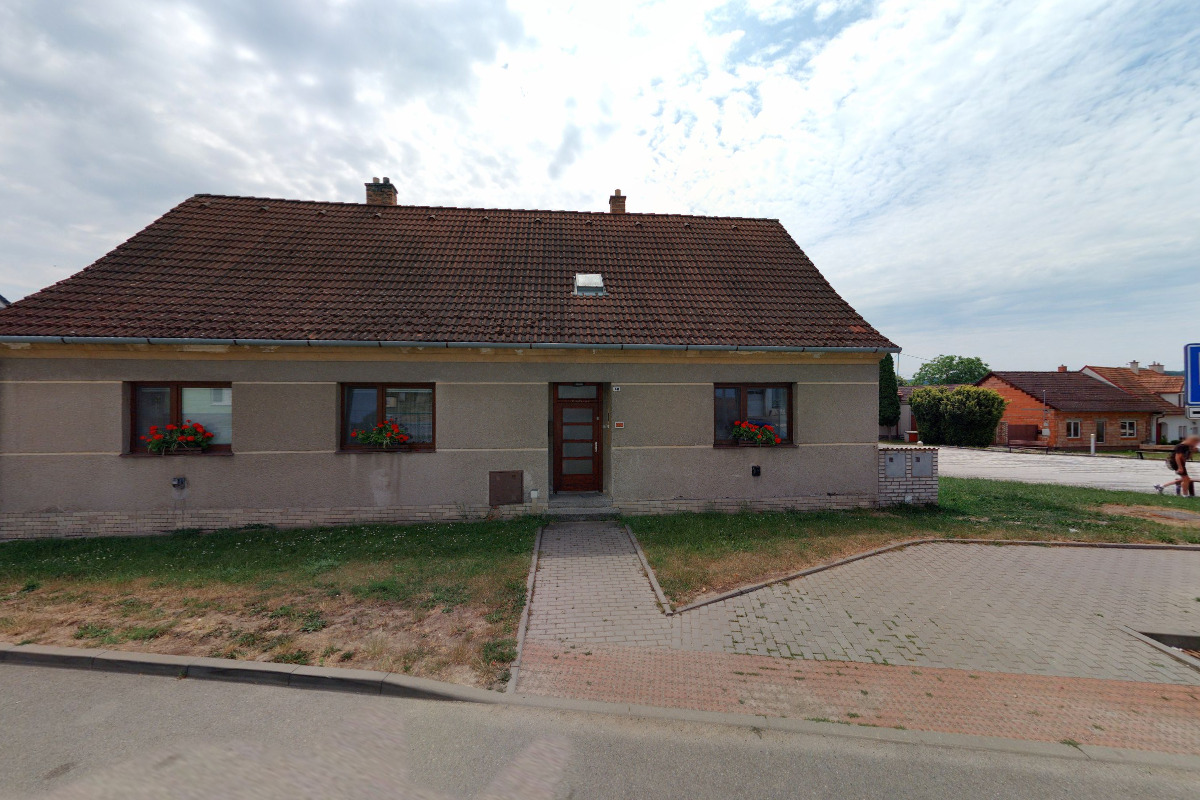 Římskokatolická farnost Čebín