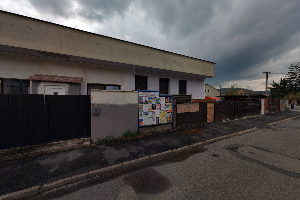 Miroslav Kadeřábek