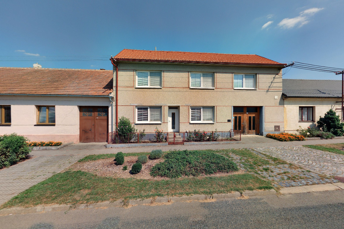 Mgr. Irena Třetinová