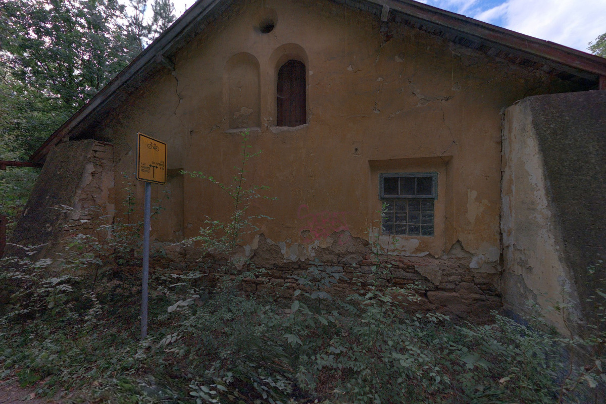 Lesní komunitní škola - V Hájence foto 3