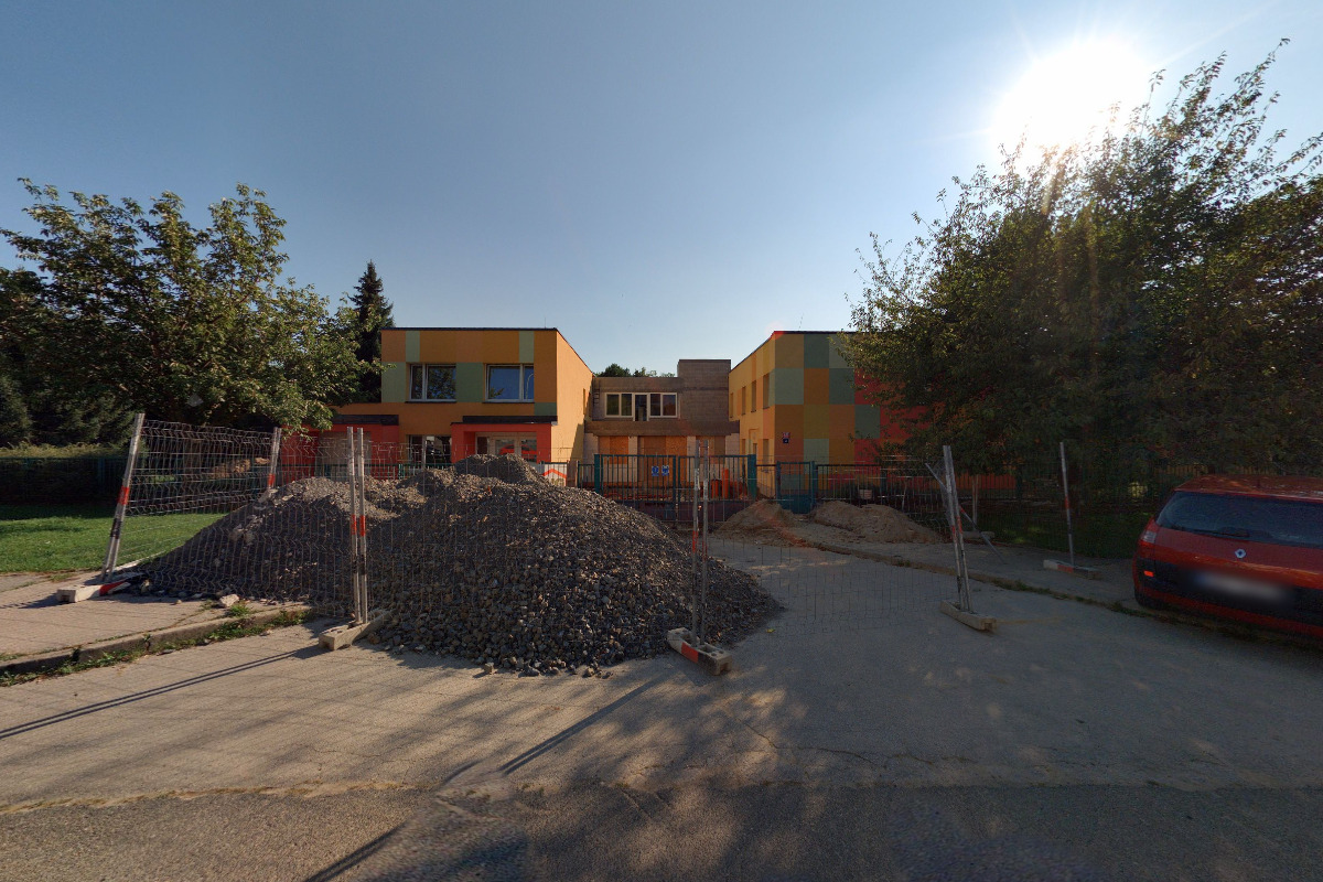 Domov seniorů Praha-Petrovice foto 5