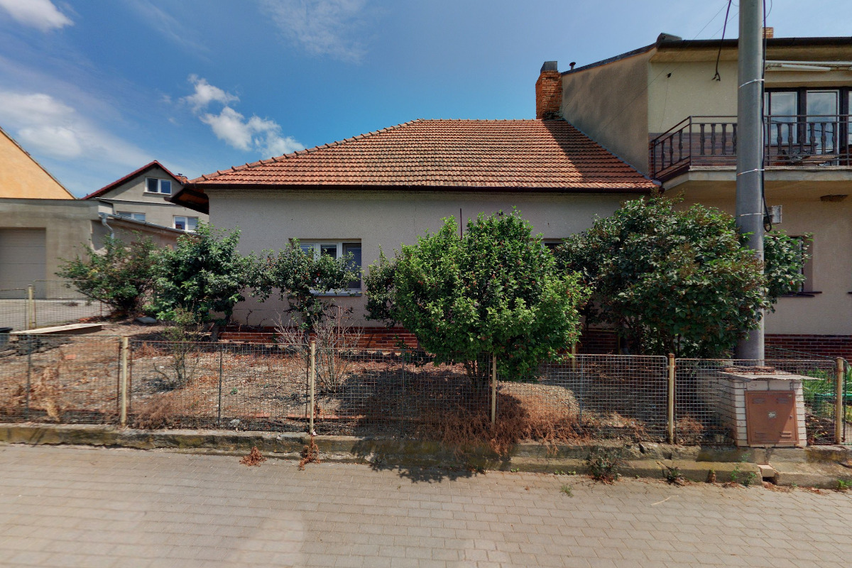 JUDr. Eduard Pavlík, advokát