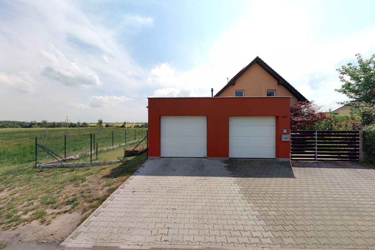 Stonožka Líbeznice