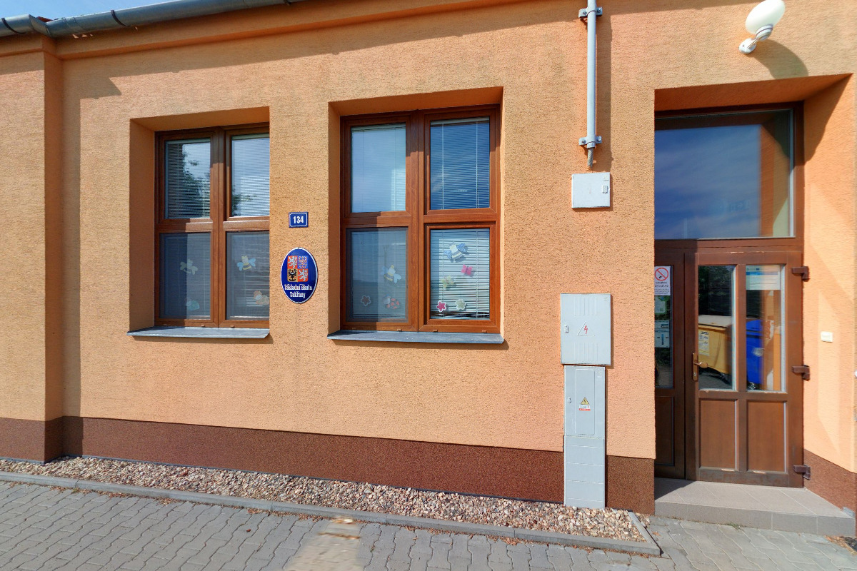 ZŠ a MŠ Zakřany