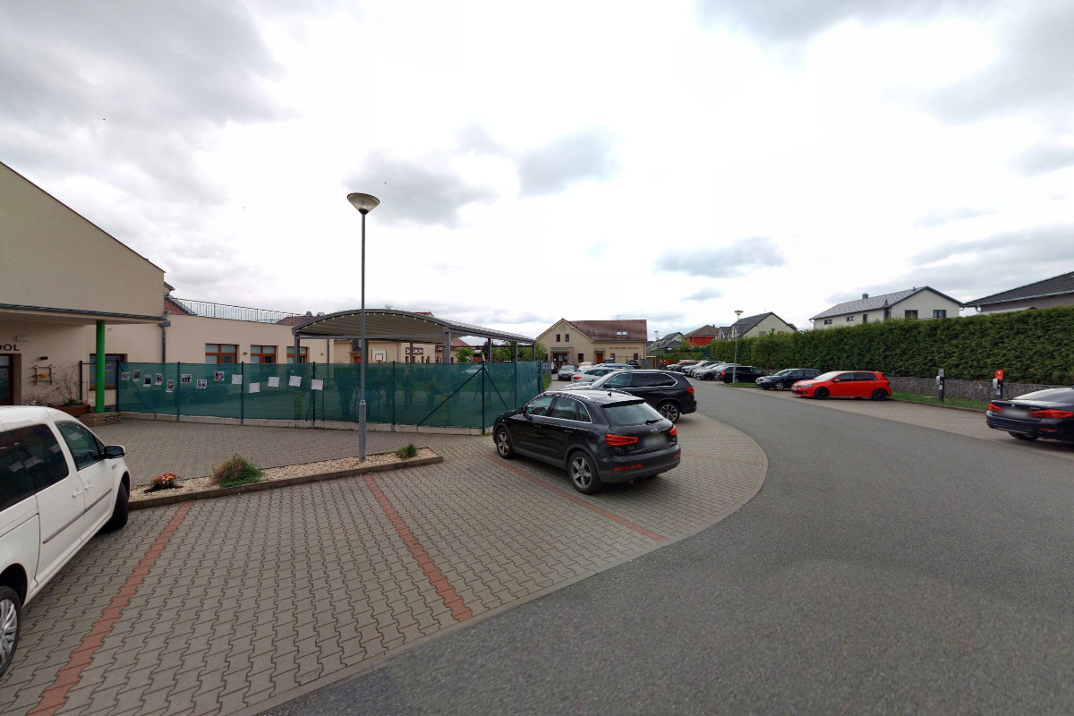 Nabíjecí stanice Restaurace Zas a Znova foto 2