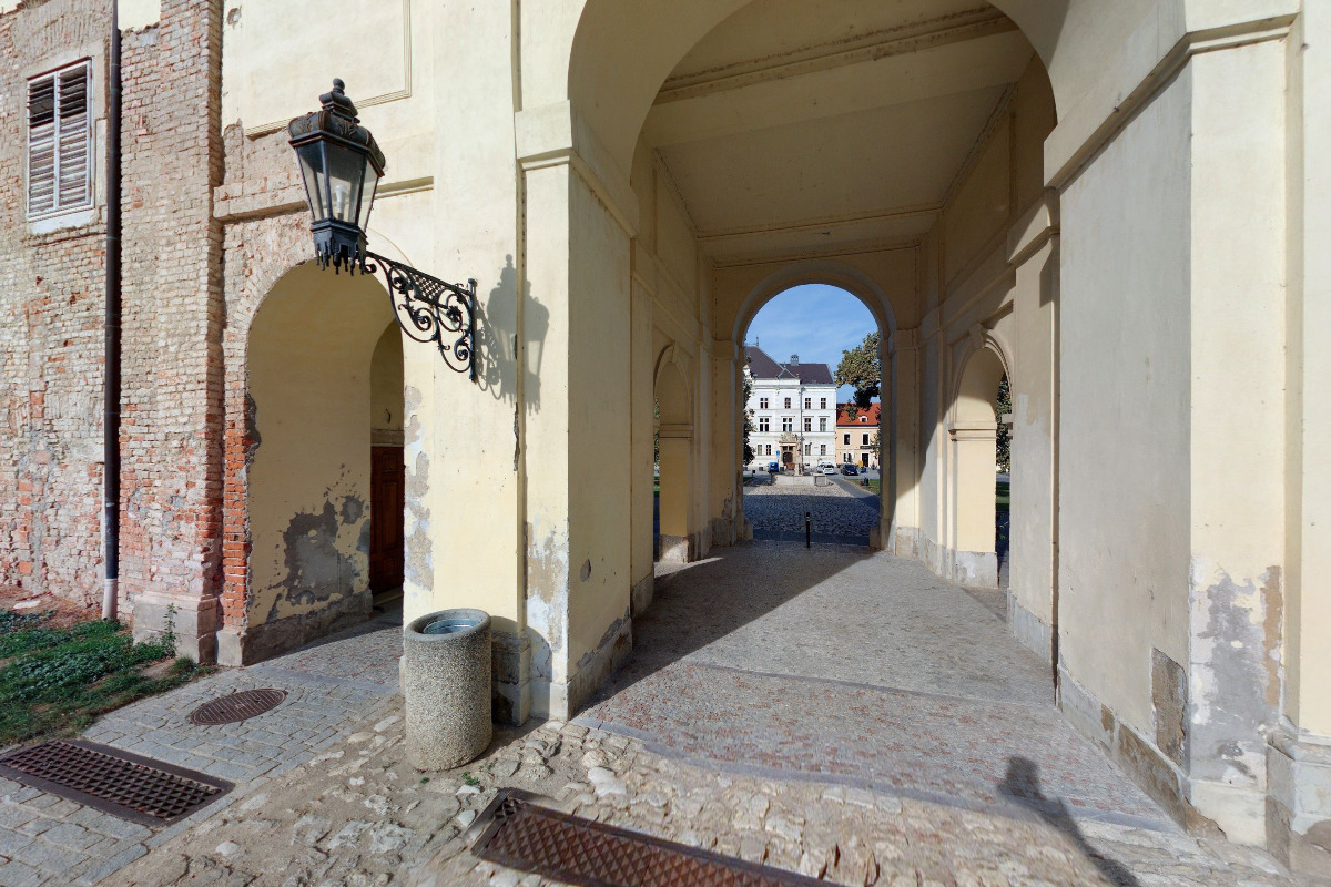 Vinotéka v Zámecké bráně