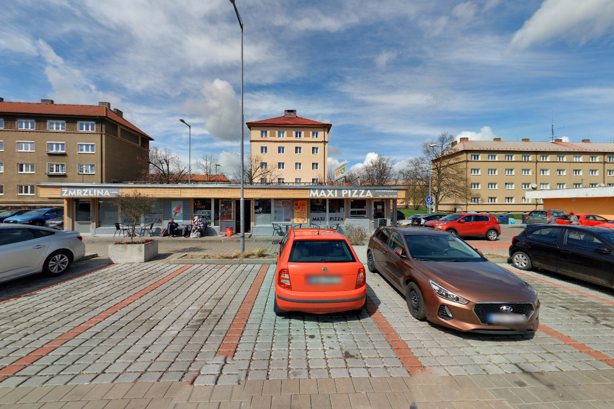 Maxi pizza Eduard Voytyna
