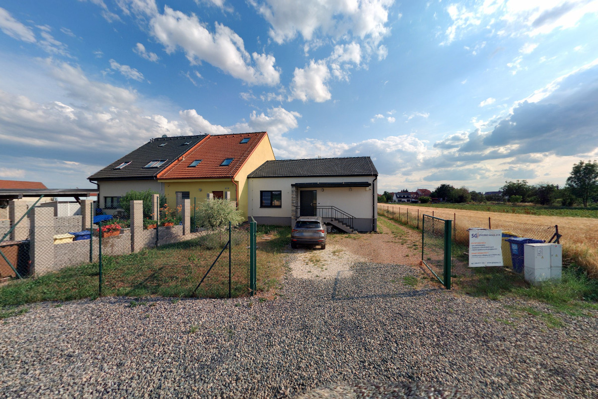 SPHYRNA Group s. r. o.