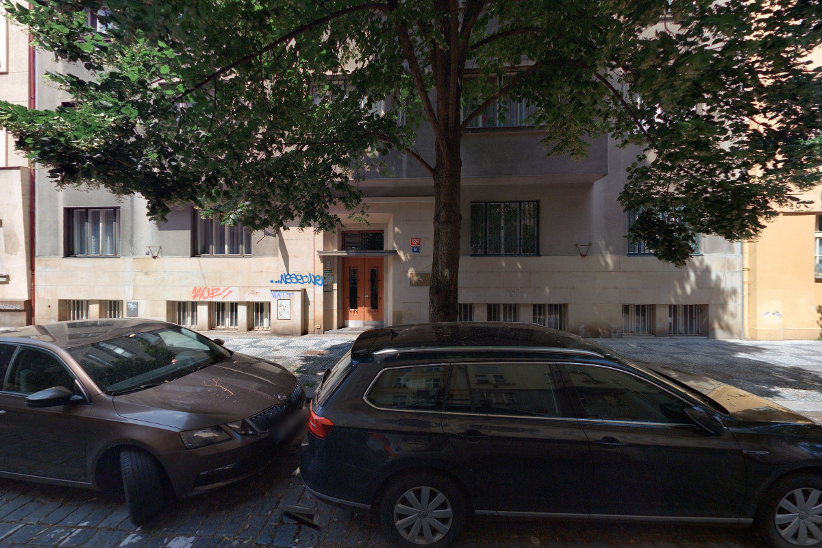 Realitní kancelář JUDr. Josef Křen foto 2