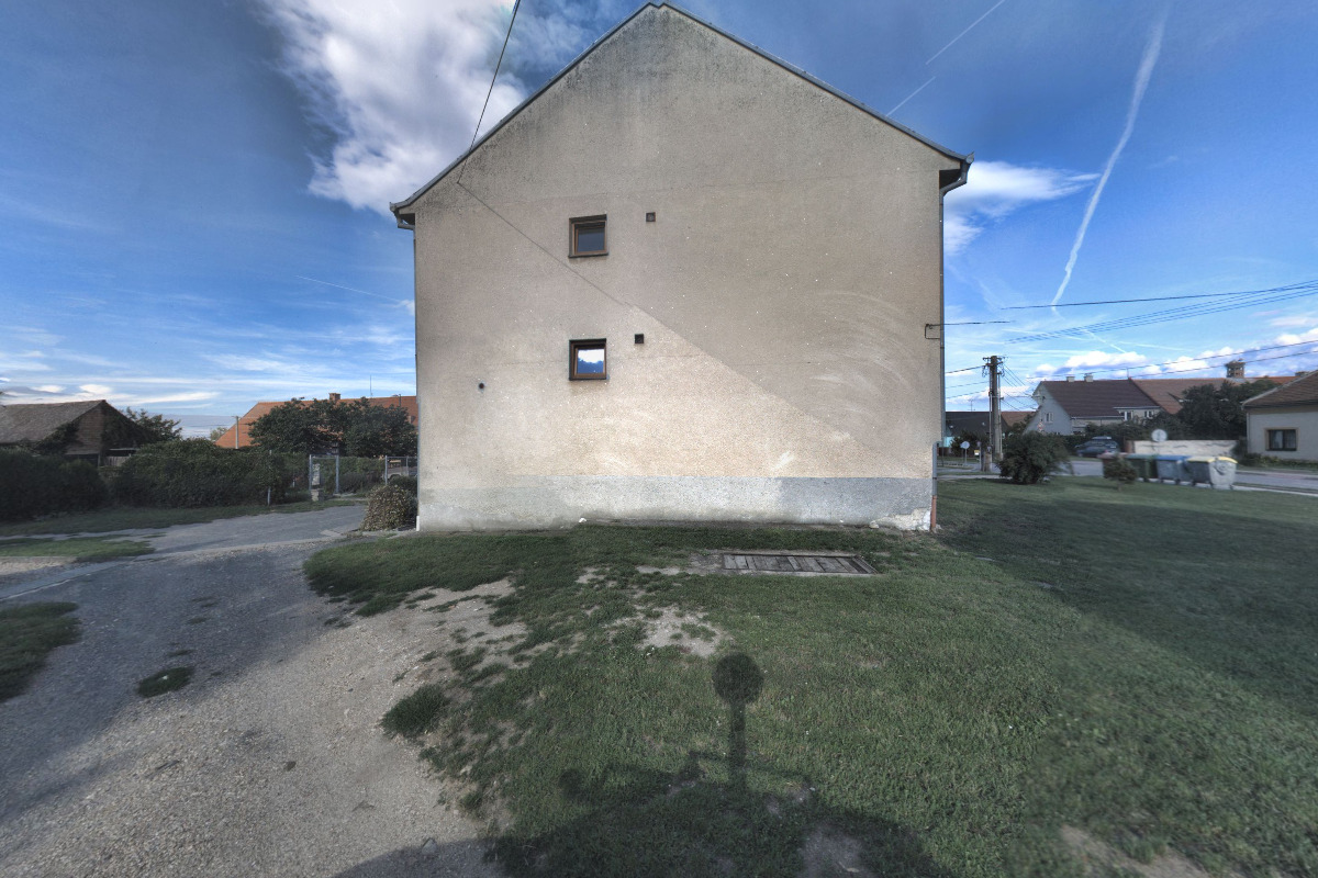 F 4 s.r.o. - půjčovna