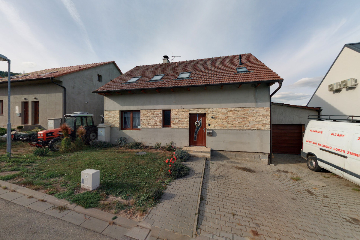 Zasklívání balkónů - Vladimír Foltýn