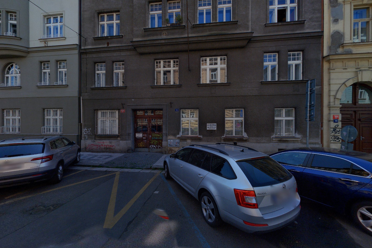 HAND IN HAND, s.r.o.