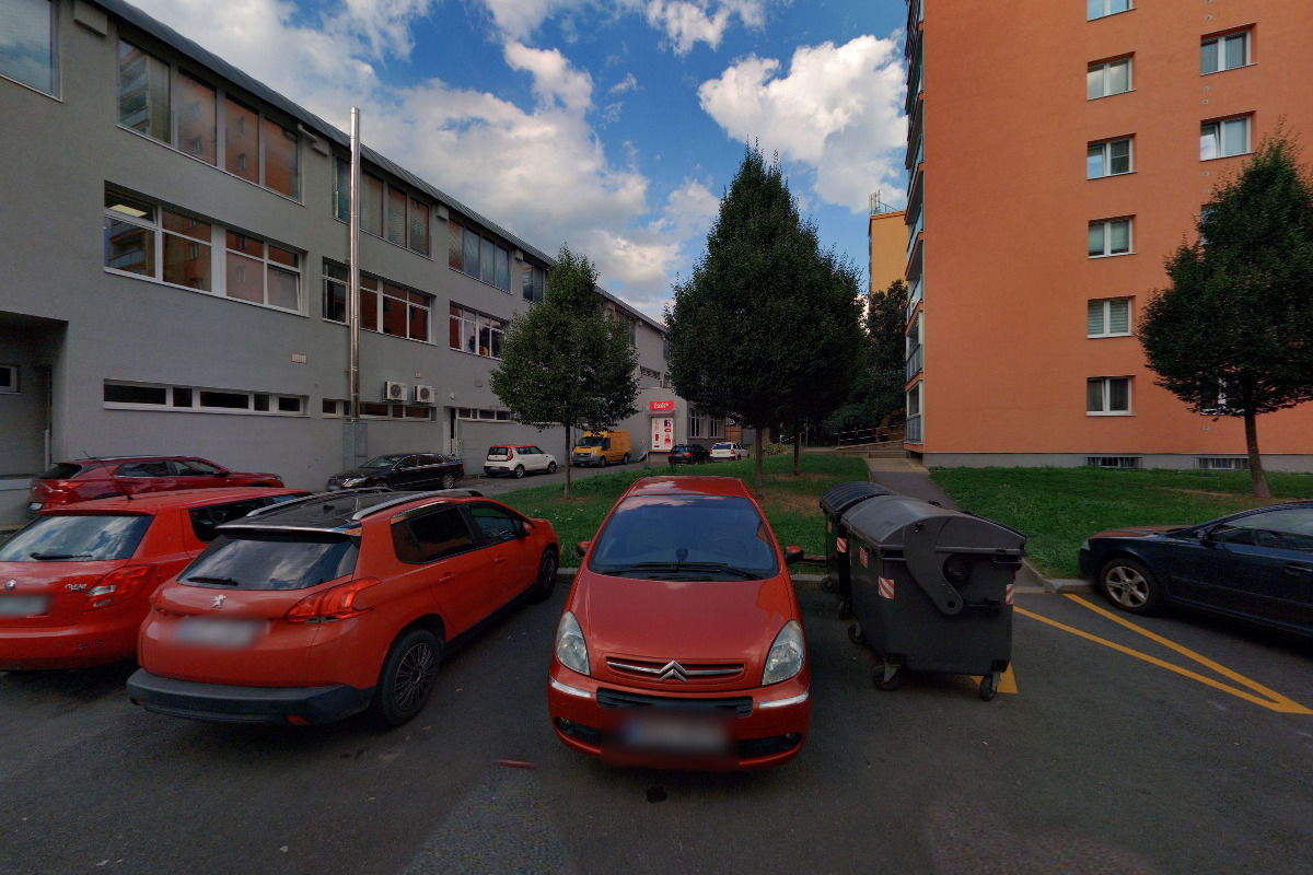 Deni Kosmetika foto 2