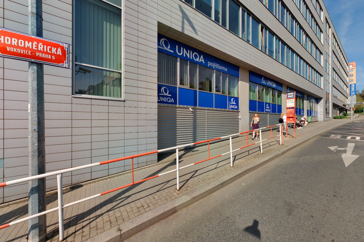 Raiffeisenbank - bankomat