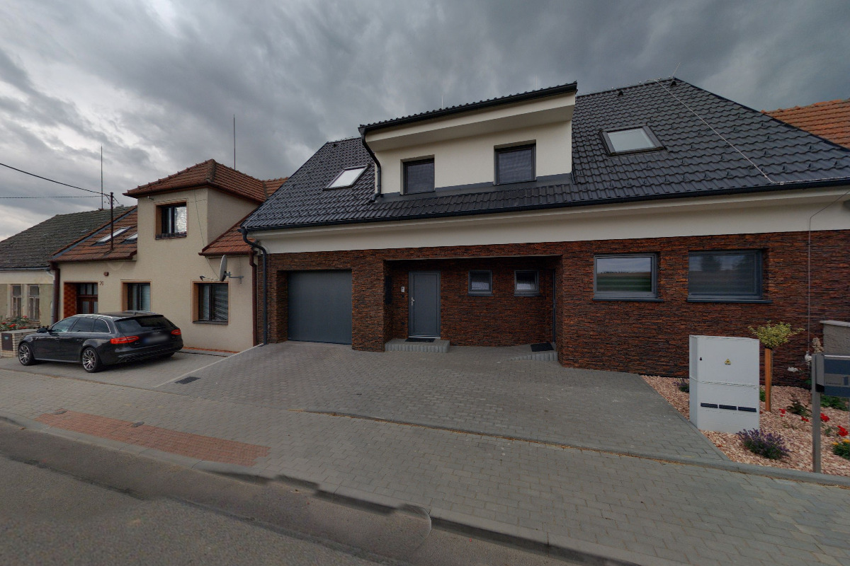 color and cut by Marta Burešová foto 1