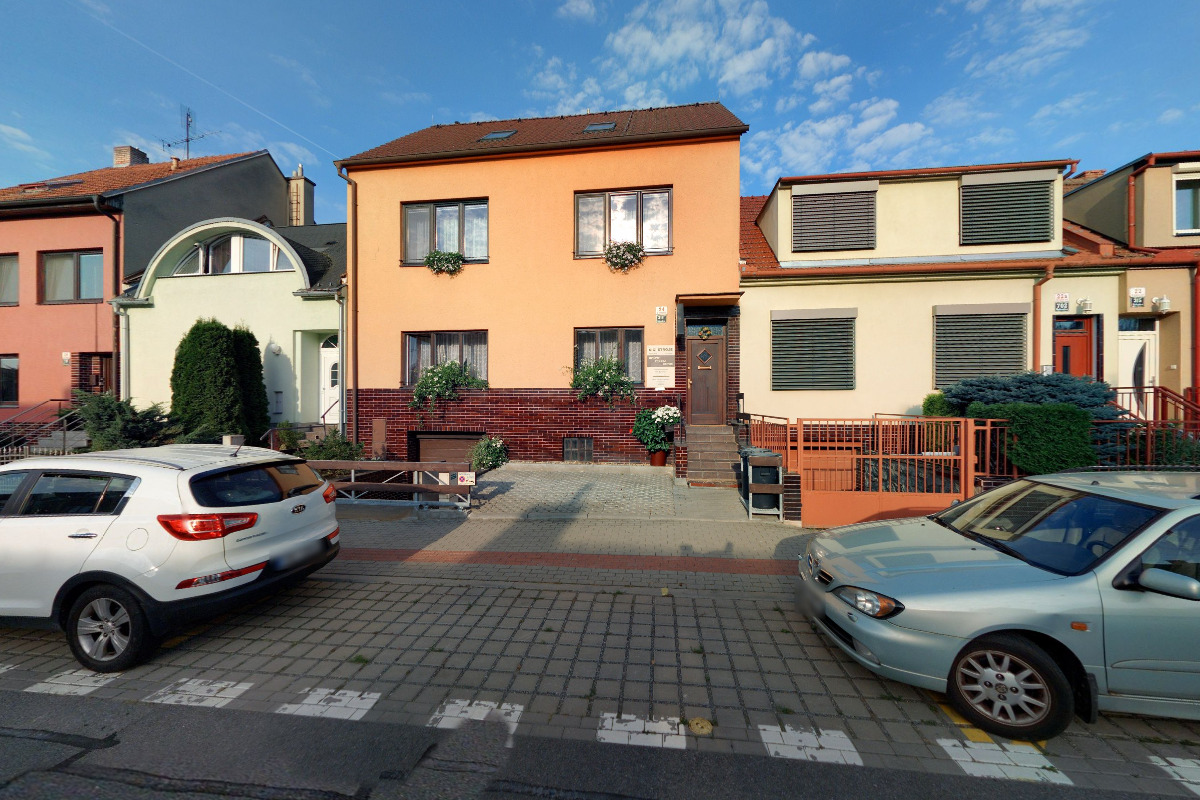 Šicí stroje Bohuslav Dadák