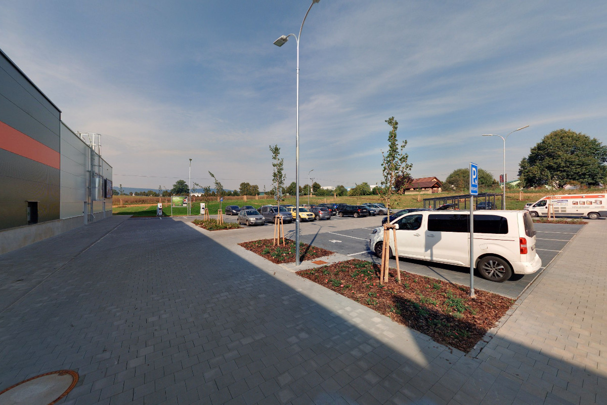 Dobíjecí stanice E.ON Drive