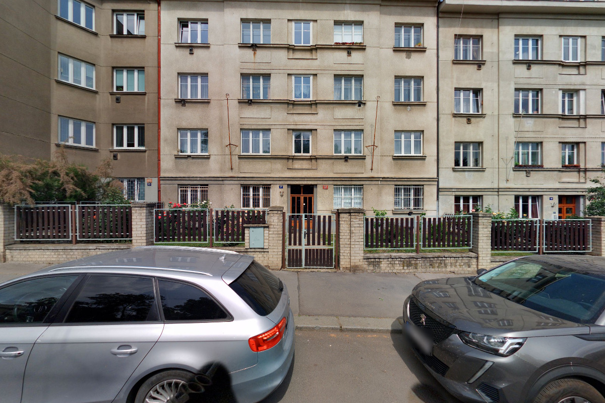 KRHÚTI A-TOM 19136 foto 2