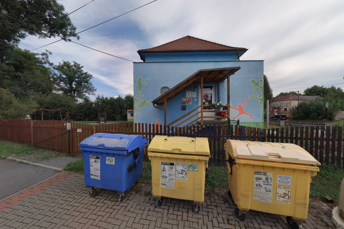 Základní škola a mateřská škola Svitavy - Lačnov foto 2