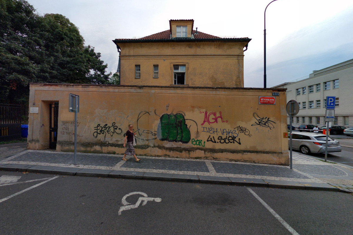 Centrum fotonické medicíny VFN a 1. LF UK