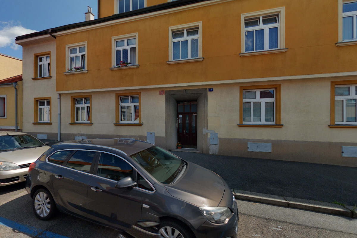 Náboženská obec Církve československé husitské v Praze 8 - Kobylisy foto 2