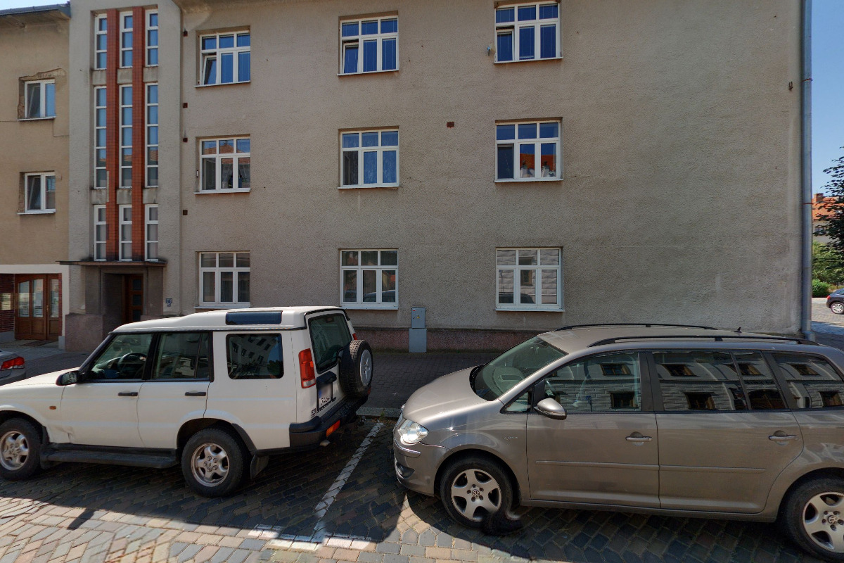 Garážová a stínící technika - Jan Červinka