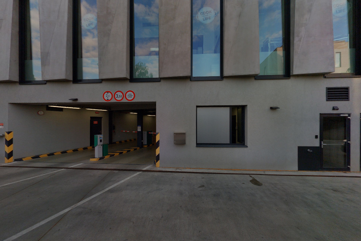 Pizza Hut Rozvoz foto 1