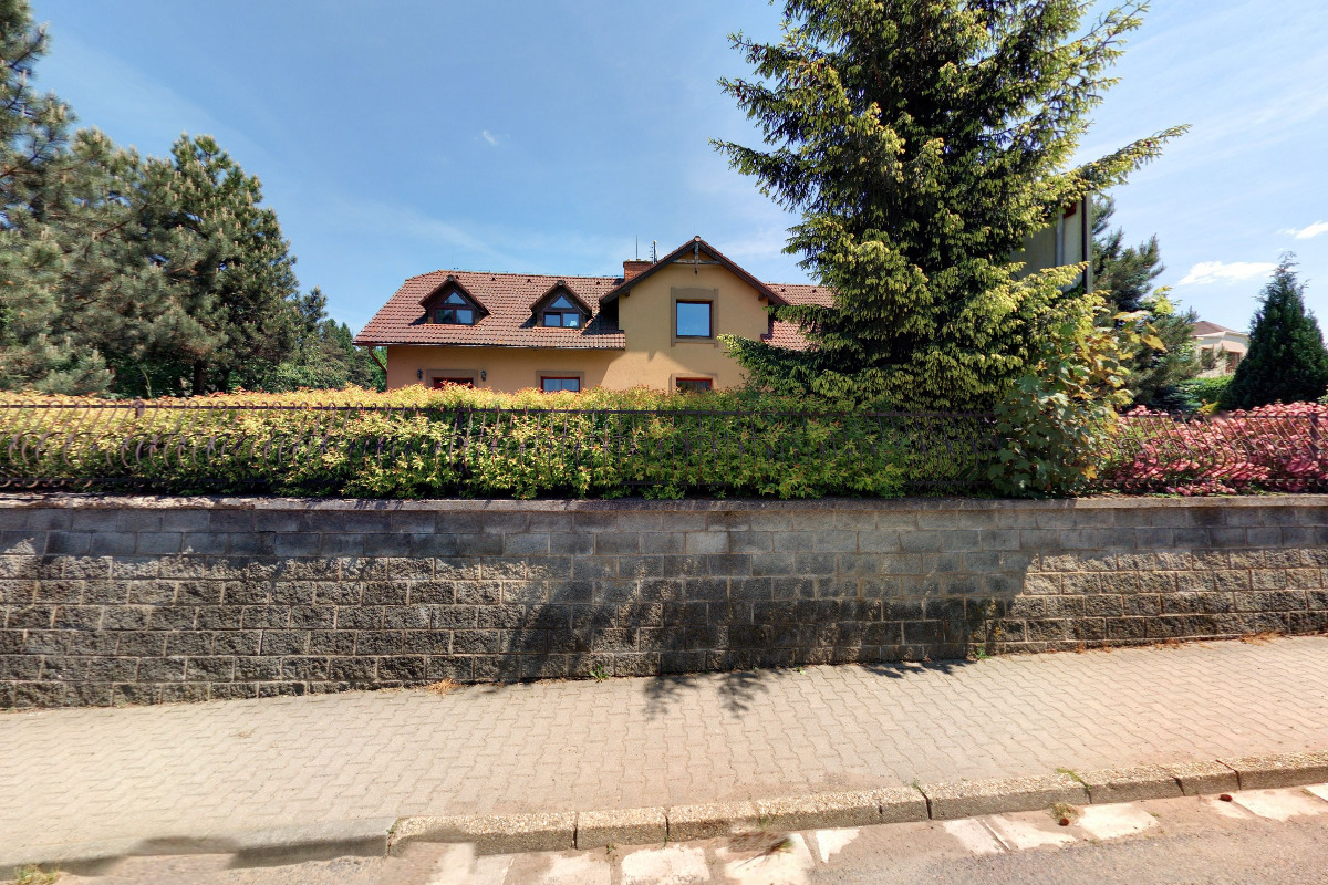 Lenka Mačátová - pedikúra foto 2