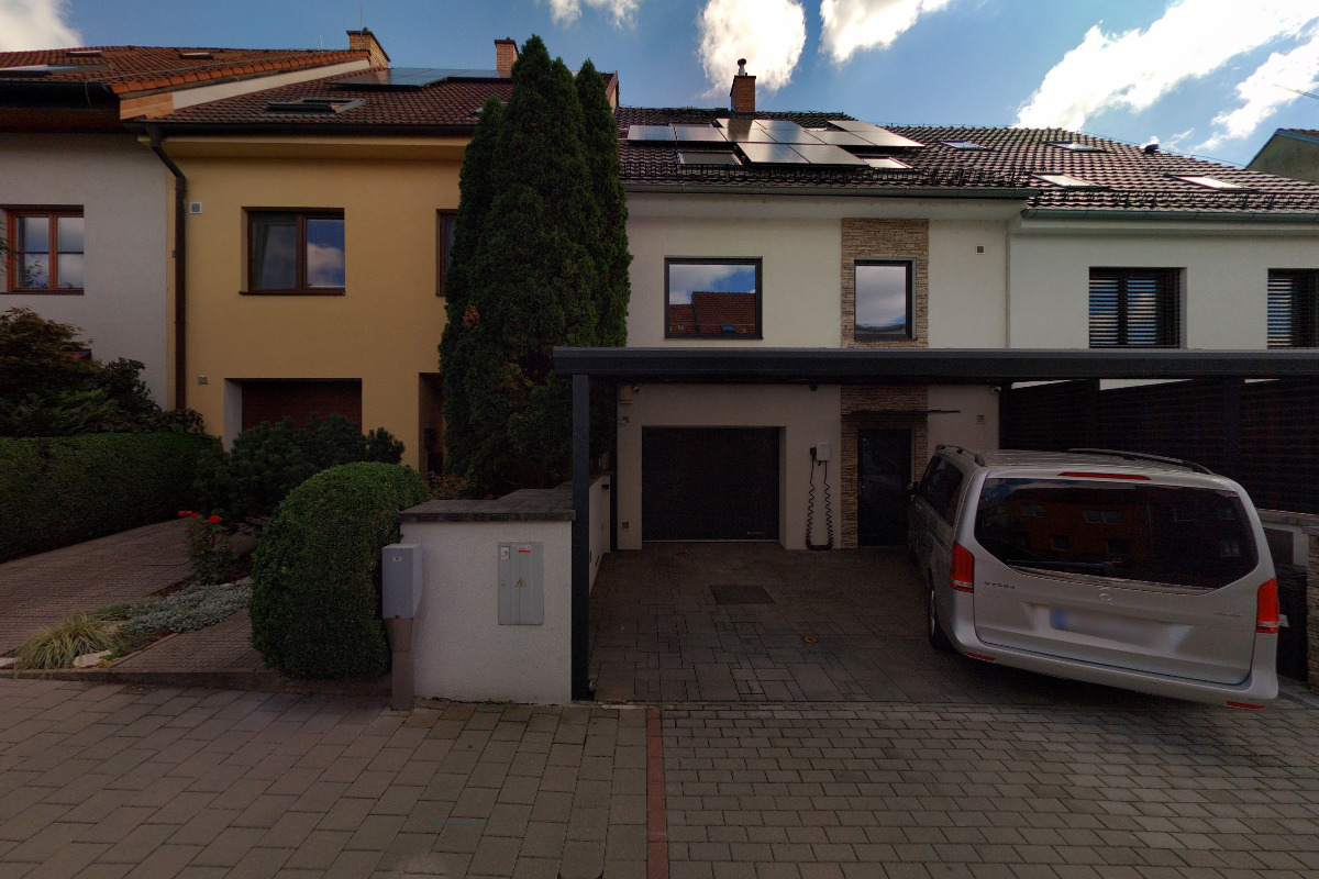 JUDr. Danica Birošová