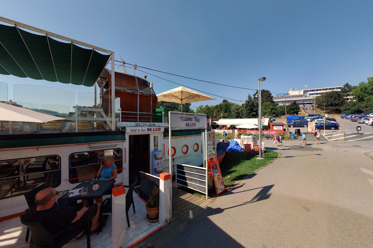 Santorini Grill & Bar