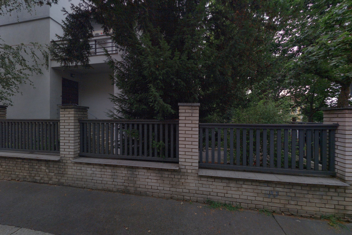 A.H.S. - ekonomický servis, s.r.o.