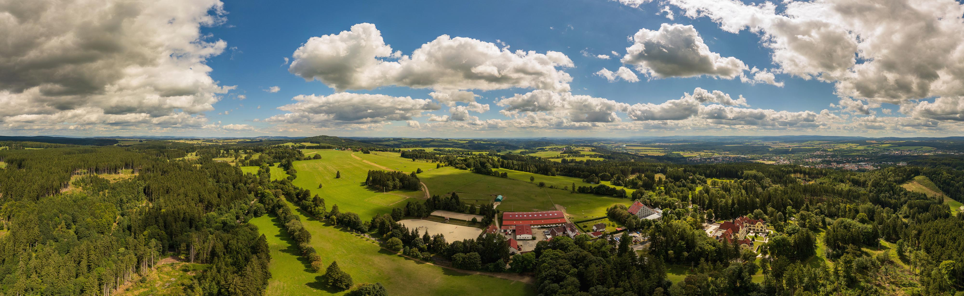 Jezdecký klub Mariánské Lázně, z. s.