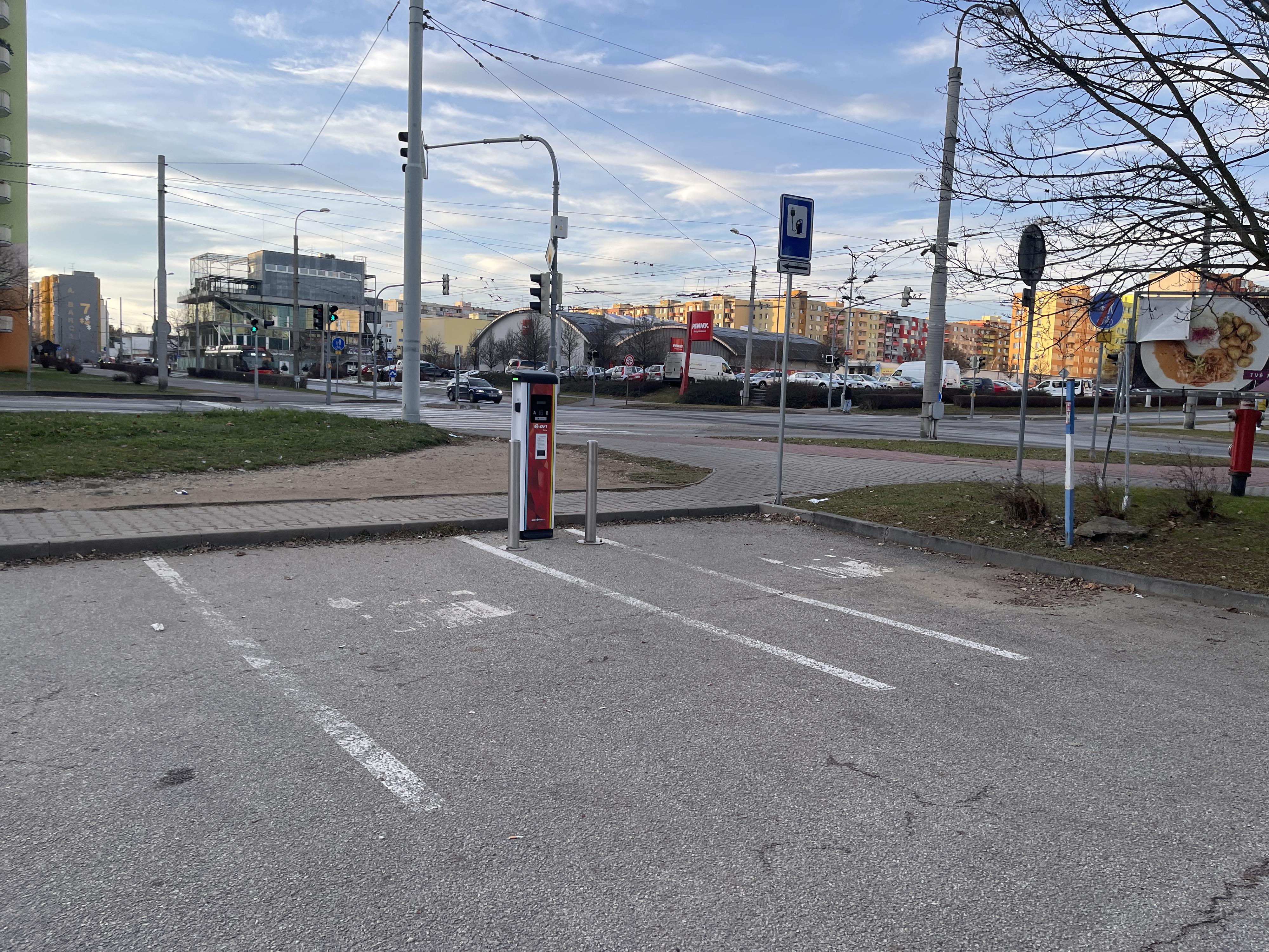 Dobíjecí stanice E.ON Drive