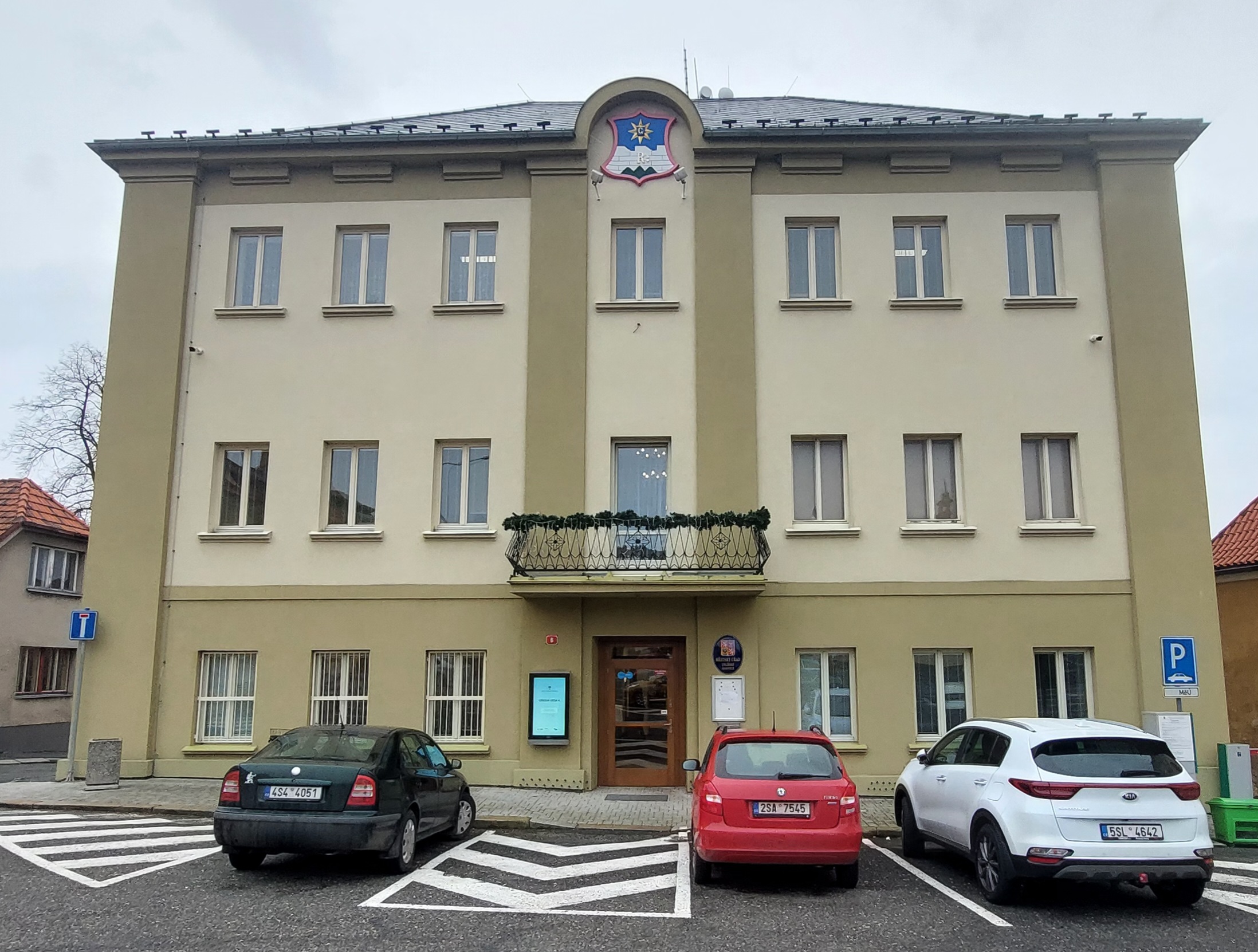 Uhlířské Janovice - městský úřad foto 2