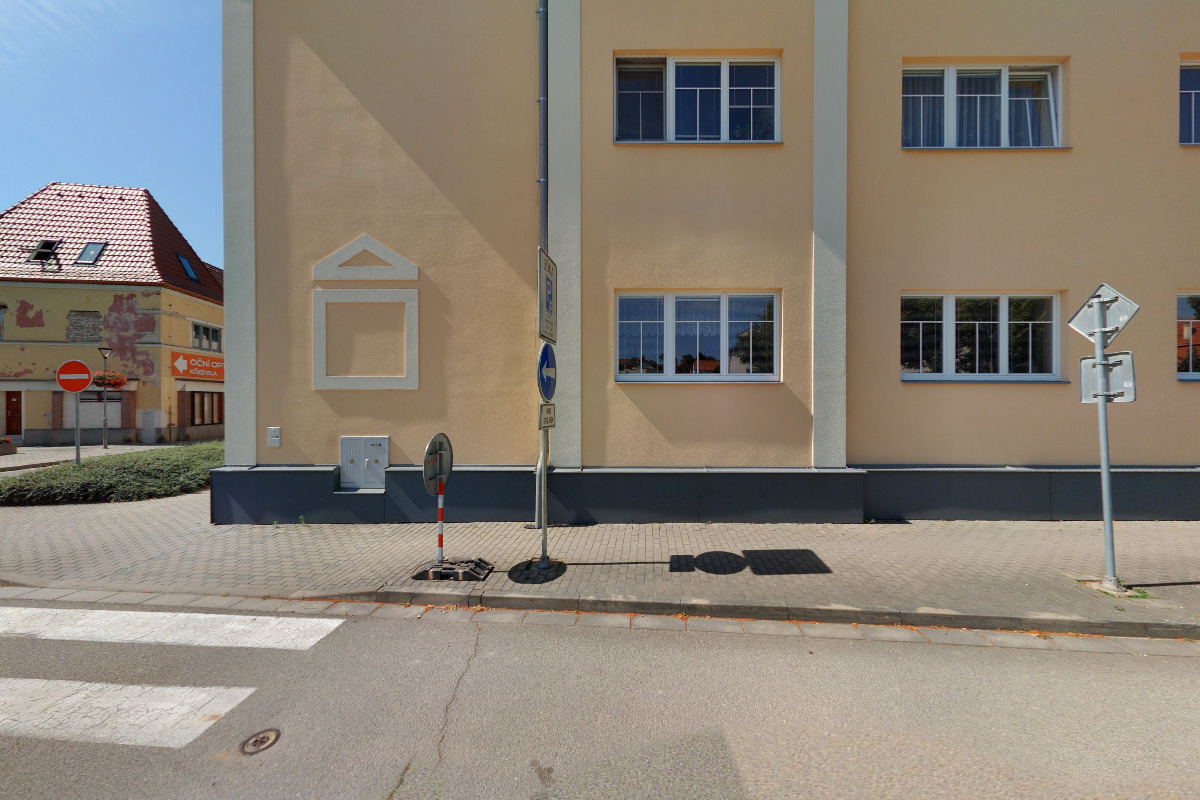 Městská knihovna v Miroslavi foto 2