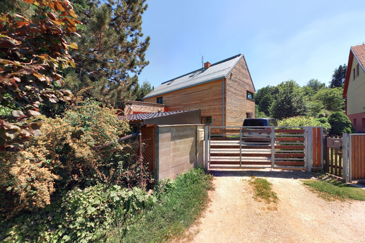 Mgr. Karel Šebesta, advokát