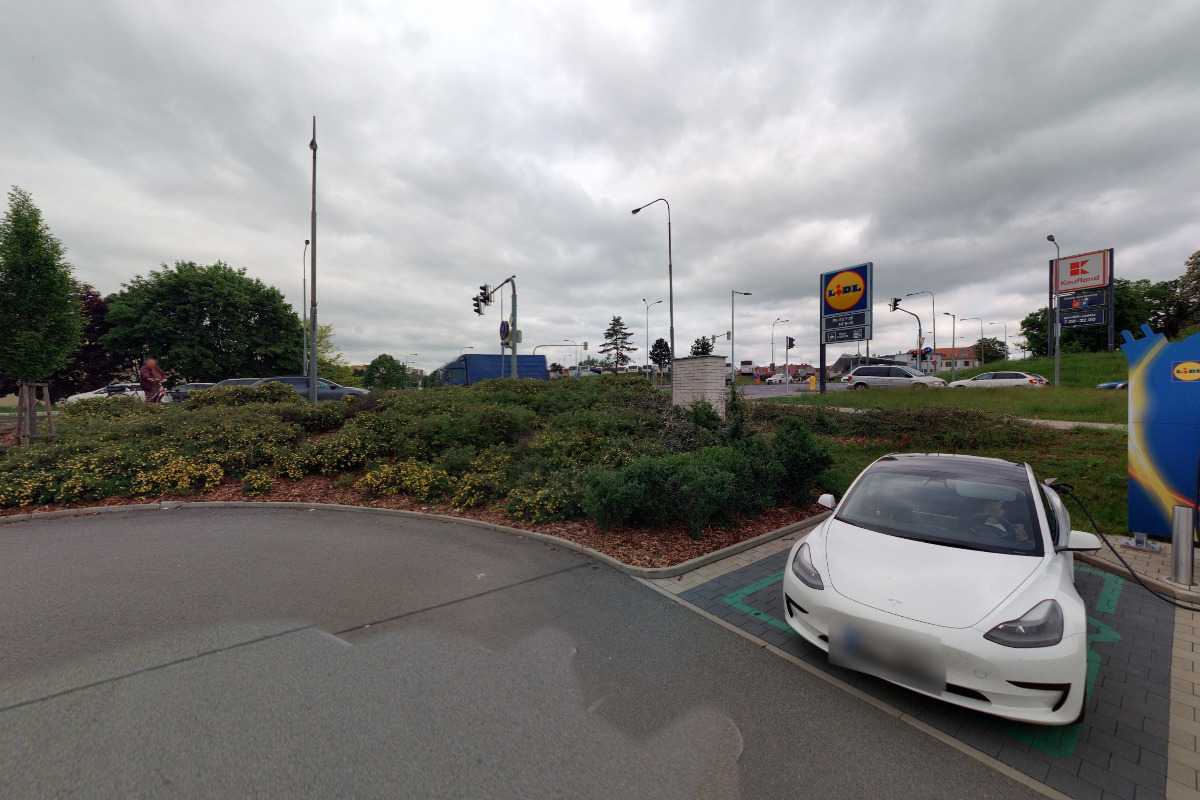 Nabíjecí stanice Lidl