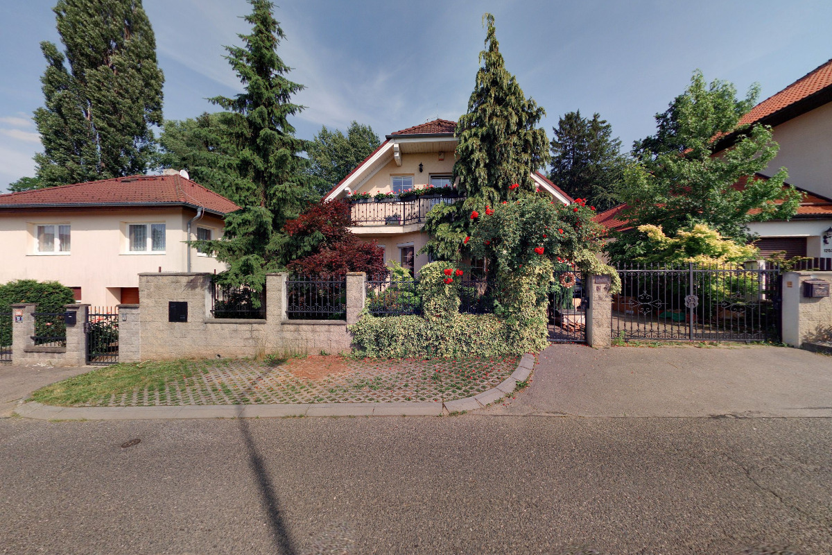 Grenop Invest s.r.o.