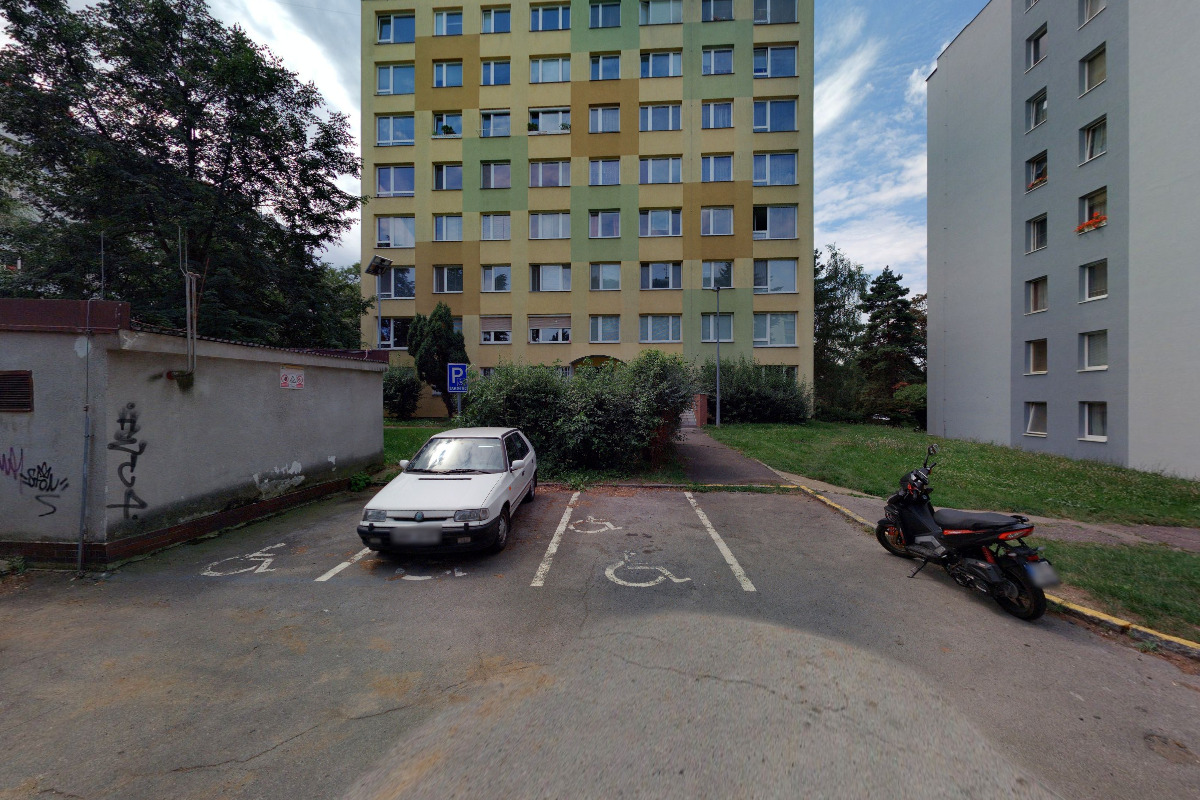 Monika Smětalová reality foto 1